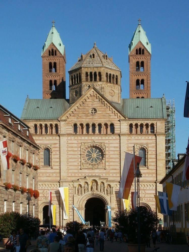 Hotel Alt Speyer Kültér fotó